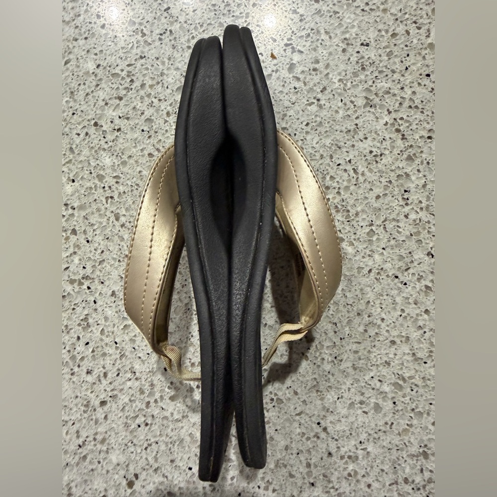 Olukai Classic Ohana flip flop champagne gold - Picture 3 of 8
